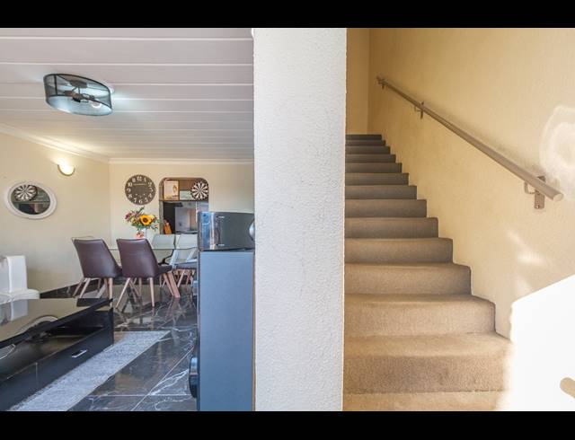 2 BEDROOM DUPLEX FOR SALE IN BLACKHEATH